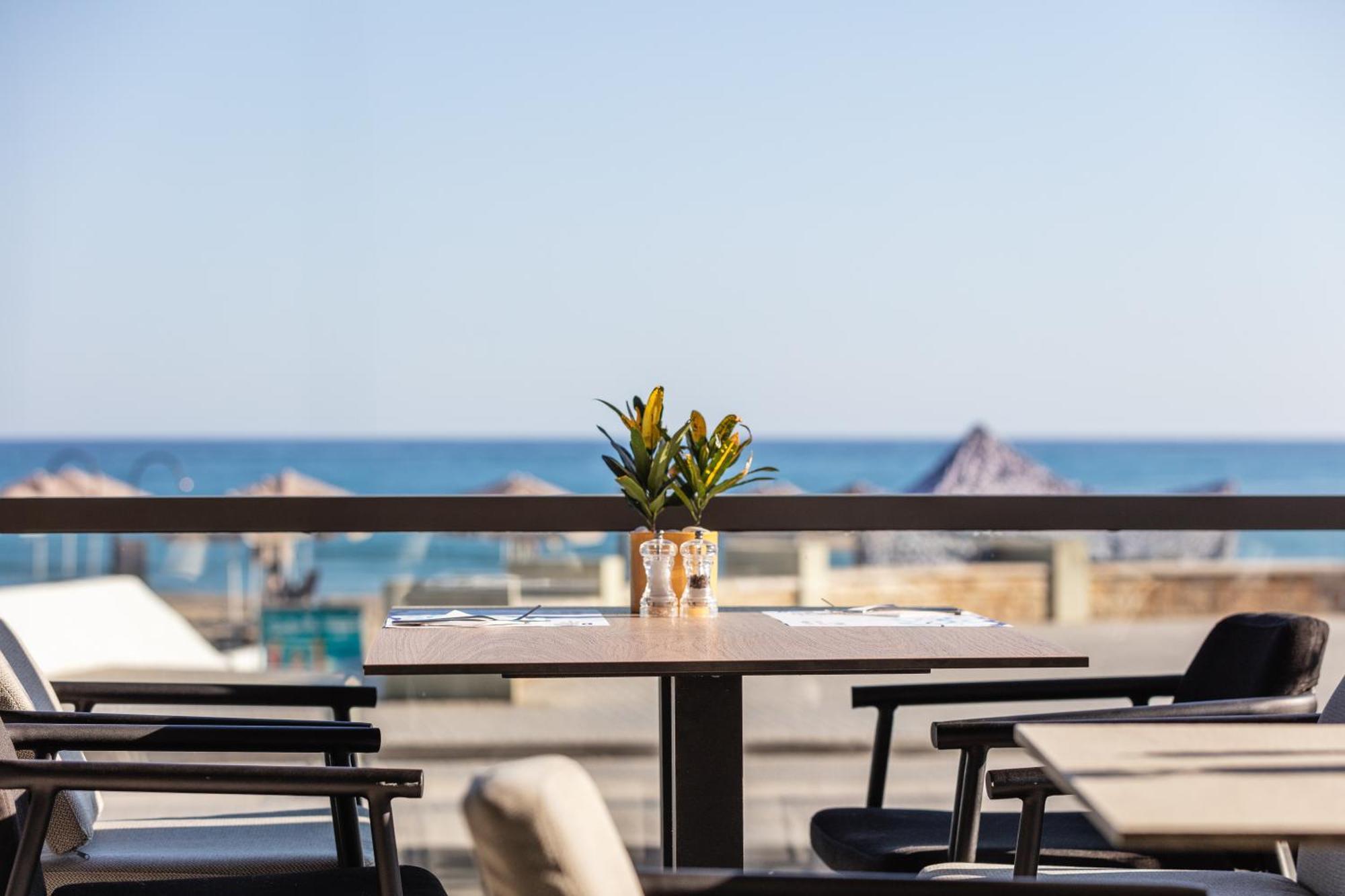 Steris Elegant Beach Hotel & Apartments Rethymno Exterior foto